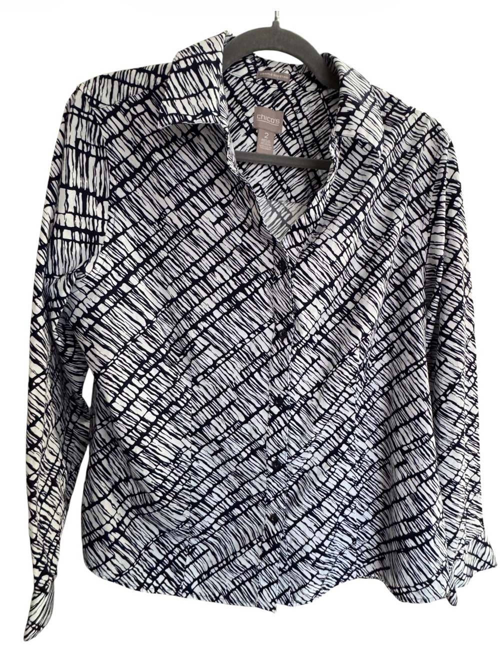 Chico's Black and White Abstract Stripe Button-Down Shirt Sz 2 Cotton